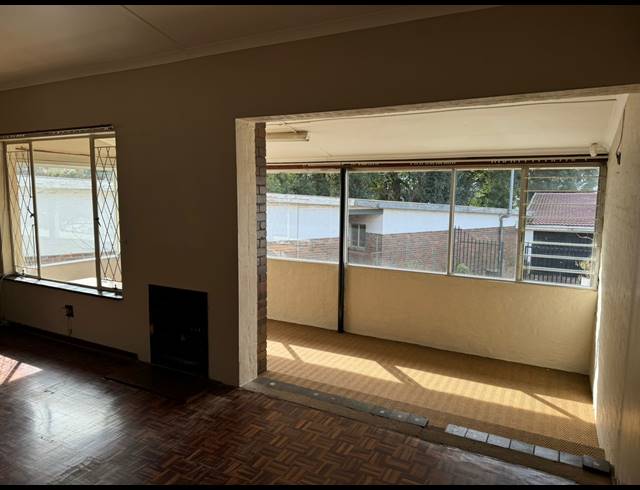 3 BEDROOM SECTIONAL TITLE FOR SALE IN MERRIVALE